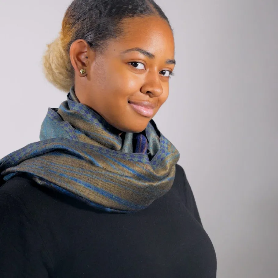 The Met Store Scarves & Wraps*Louis C. Tiffany Peacock Feather Wool-Blend Shawl