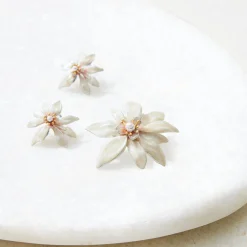 The Met Store Pins & Brooches*Magnolia Brooch