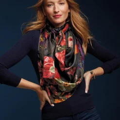 The Met Store Scarves & Wraps*Peeters Bouquet of Flowers Oversize Oblong Scarf